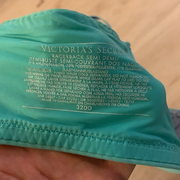Victoria’s Secret 32DD racer back semi Demi bra - Picture 3 of 5